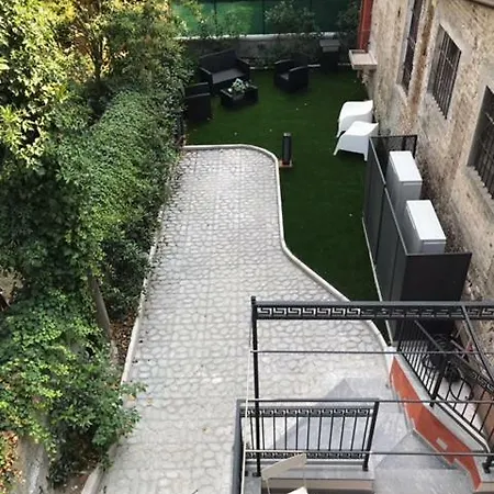 Palazzo Domanto Apartmán *